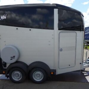 Ifor Williams HBX 506 Sattelkammer Rampe-Türe Extras 2,6 t