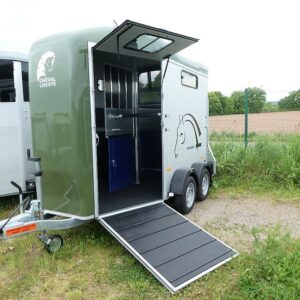 Cheval Liberté TOURING Country PREMIUM Frontausstieg+ SATTELKAMMER 2,6 t